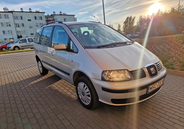Seat Alhambra cena 9999 przebieg: 300000, rok produkcji 2005 z Solec Kujawski małe 121